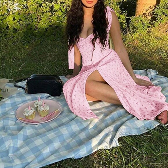 Mauve Purple Casual V-Neck Spaghetti Strap Floral Backless Slit Dress - Picture 3 of 11